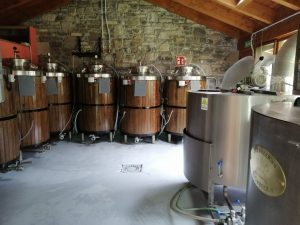 Parte de las instalaciones de Pirineos Bier